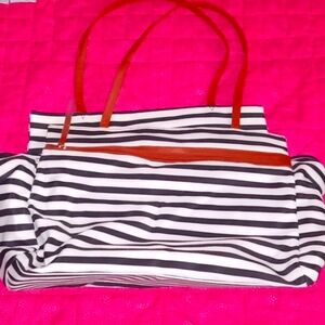 NWOT striped DSW overnight zip bag